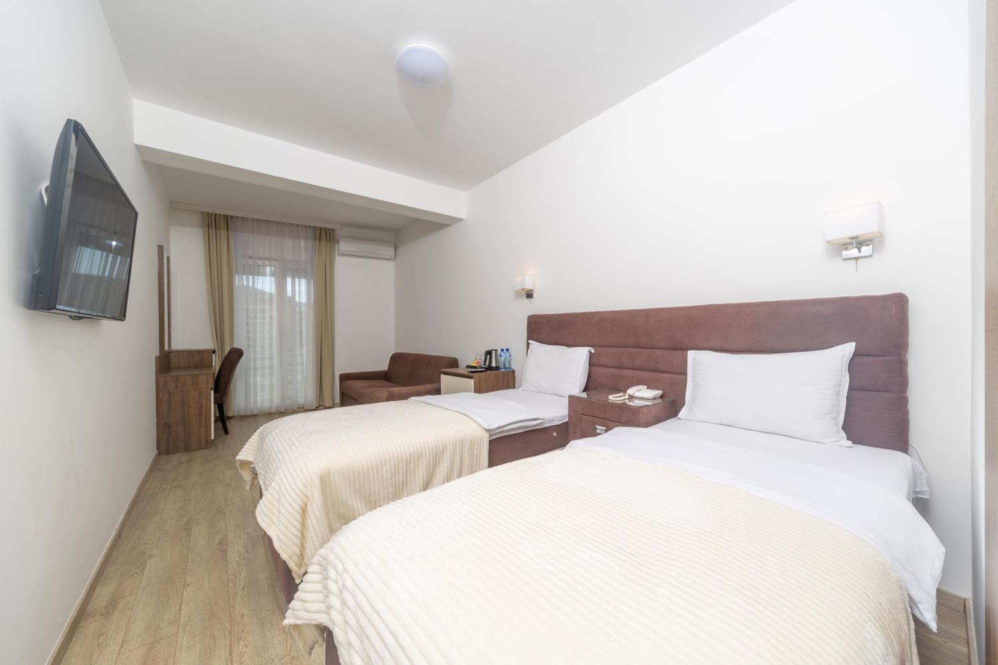 Hotel 219 Budva Eksteriør billede