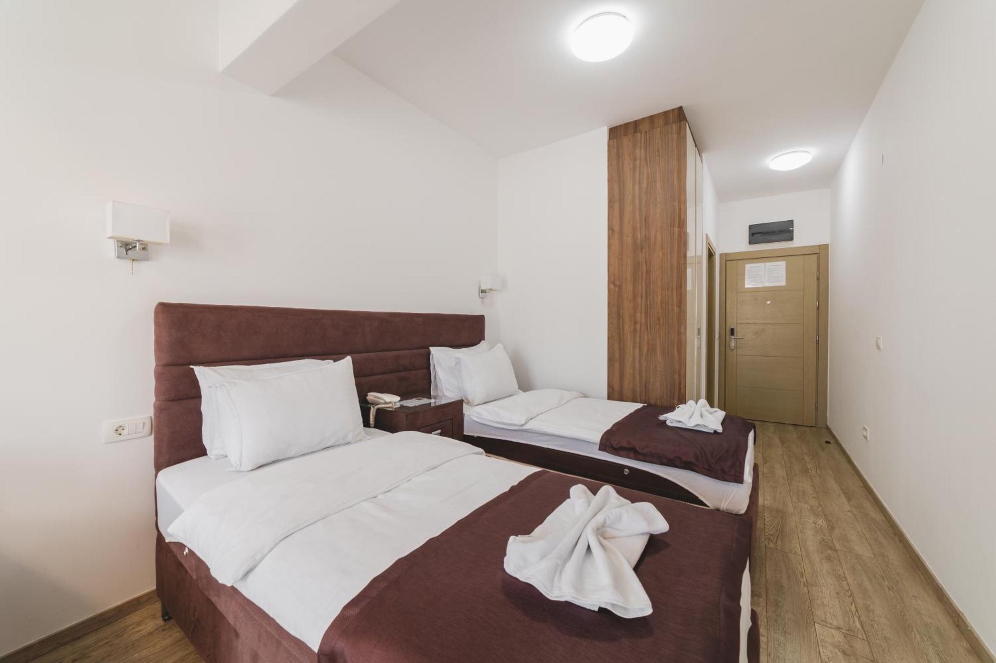 Hotel 219 Budva Eksteriør billede