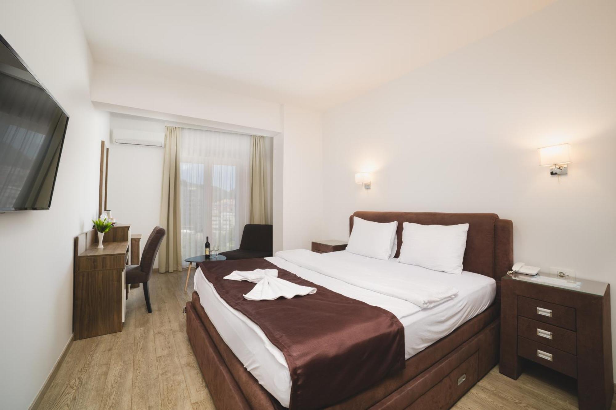 Hotel 219 Budva Eksteriør billede