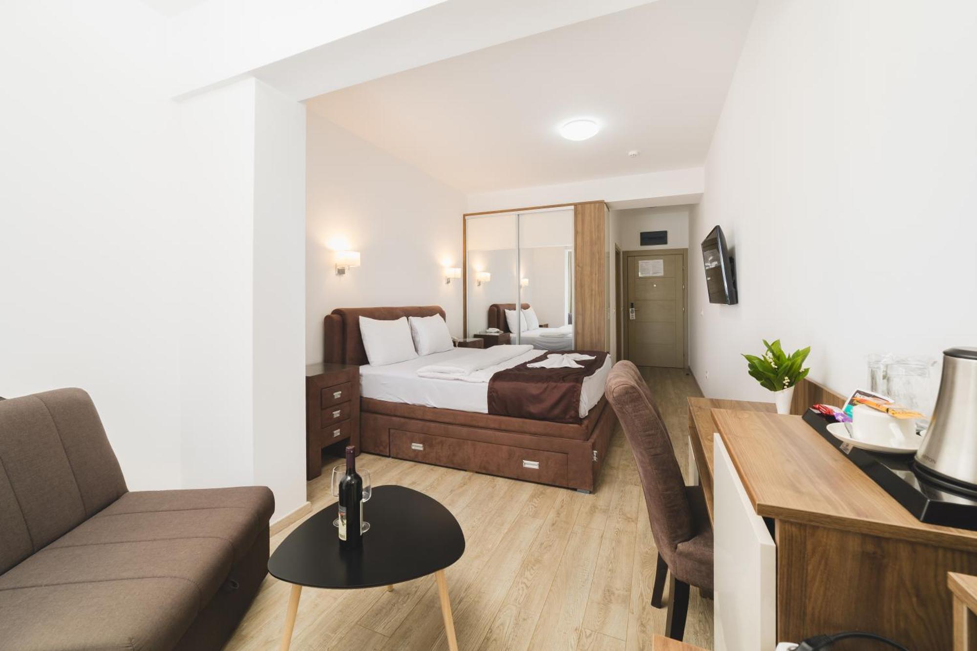 Hotel 219 Budva Eksteriør billede