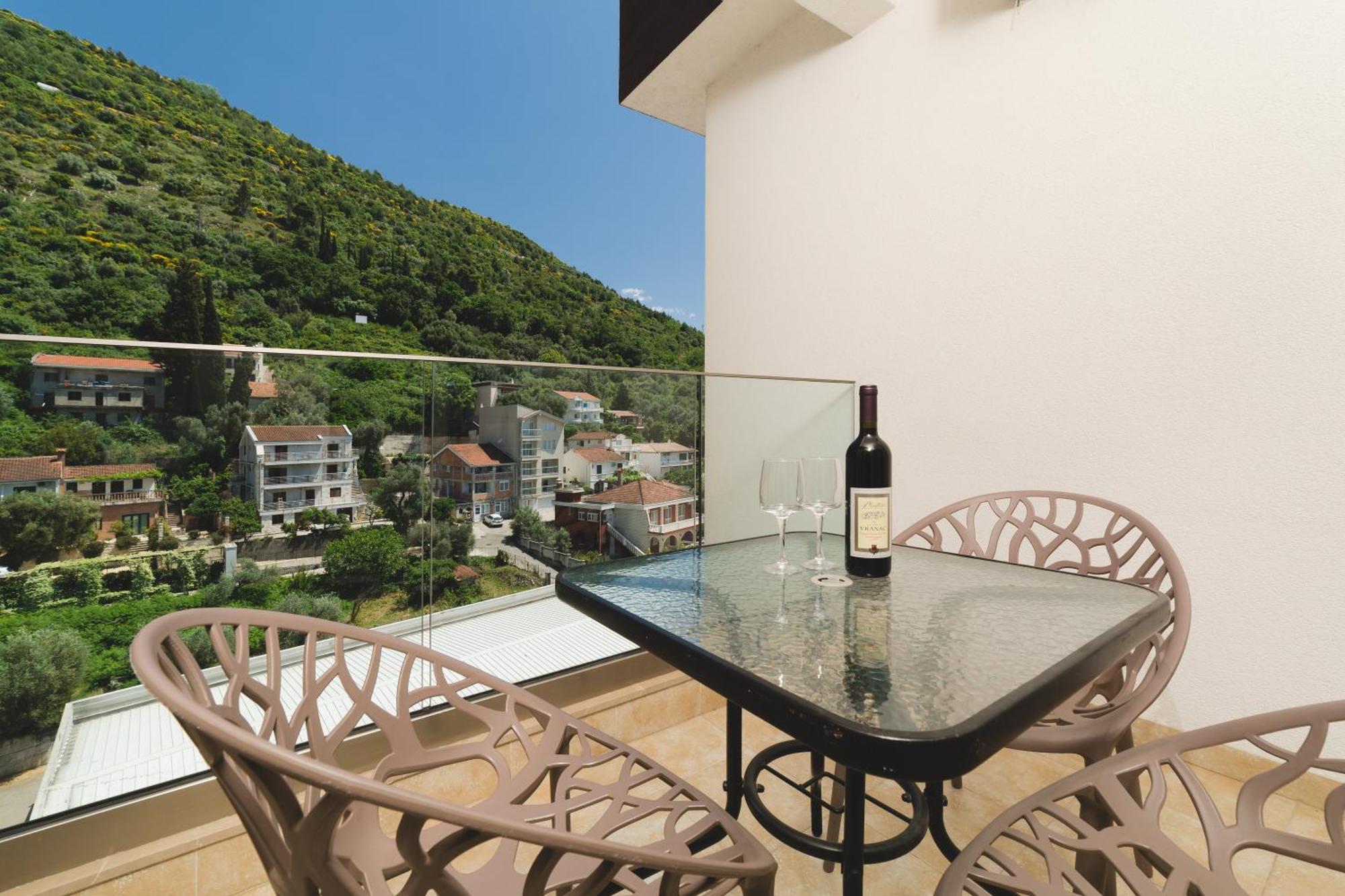 Hotel 219 Budva Eksteriør billede